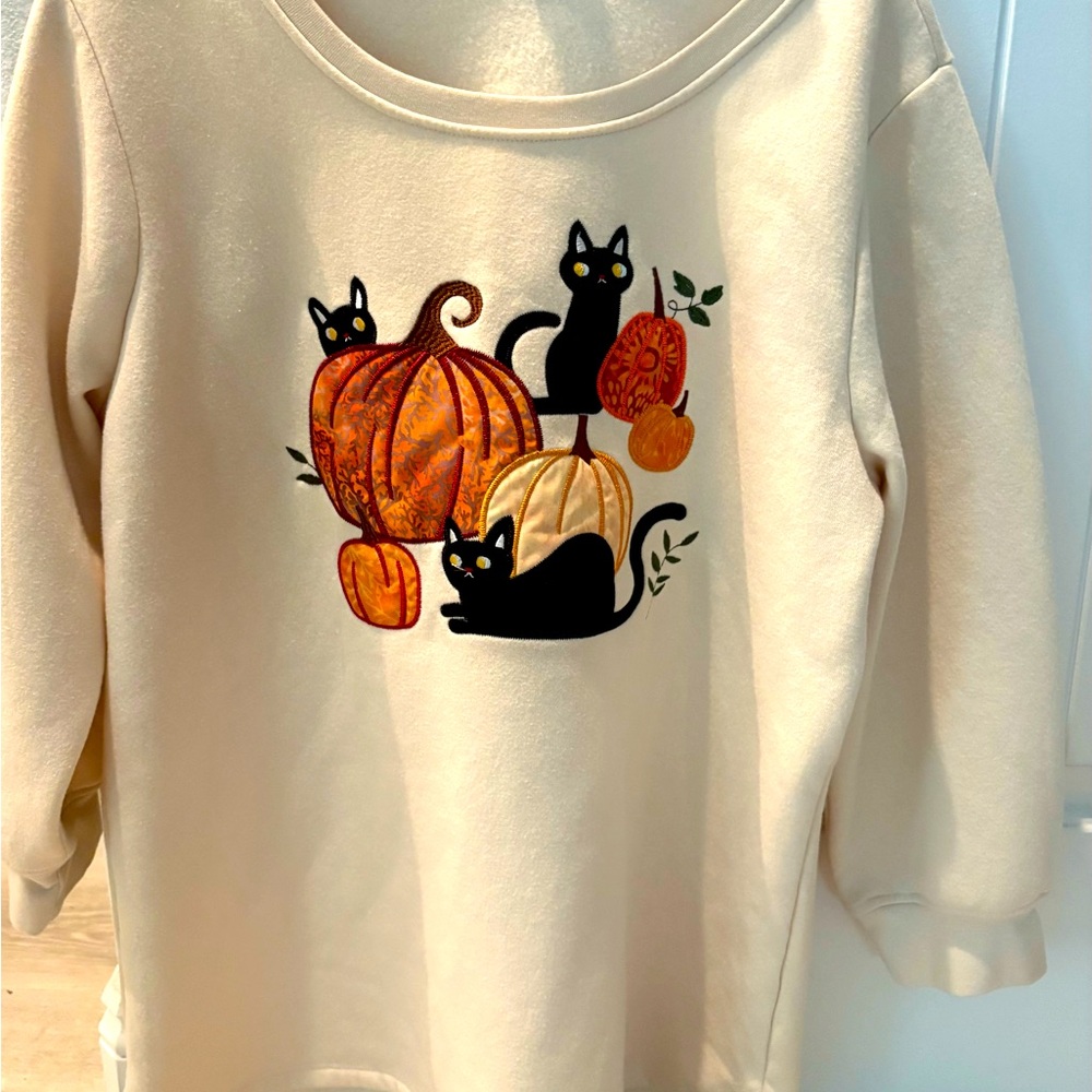 Cream Sweatshirt with Black Cats and Pumpkins